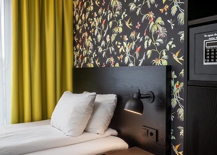 トーン ジデンローブ